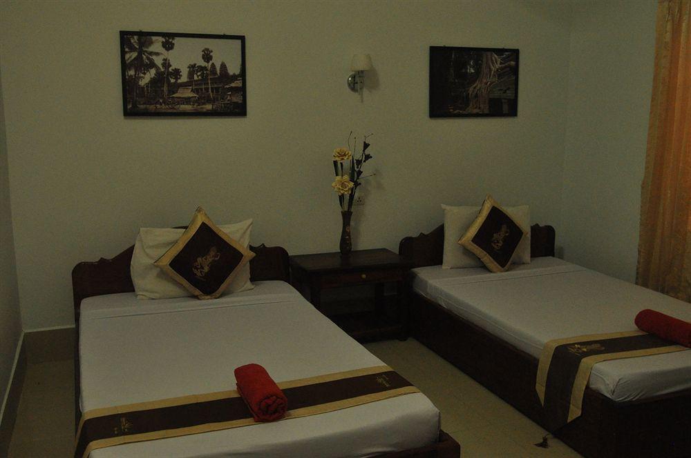Tropical Breeze Hotel Siem Reap Exterior photo