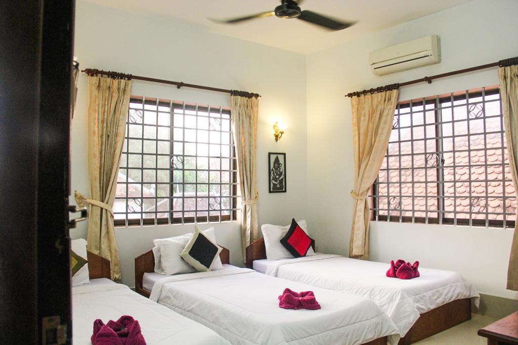 Tropical Breeze Hotel Siem Reap Room photo