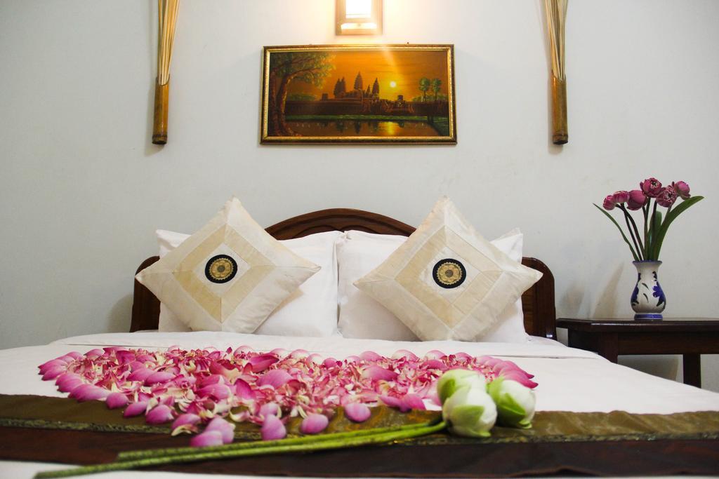 Tropical Breeze Hotel Siem Reap Exterior photo
