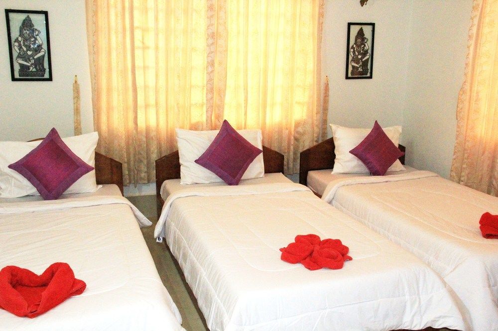 Tropical Breeze Hotel Siem Reap Exterior photo
