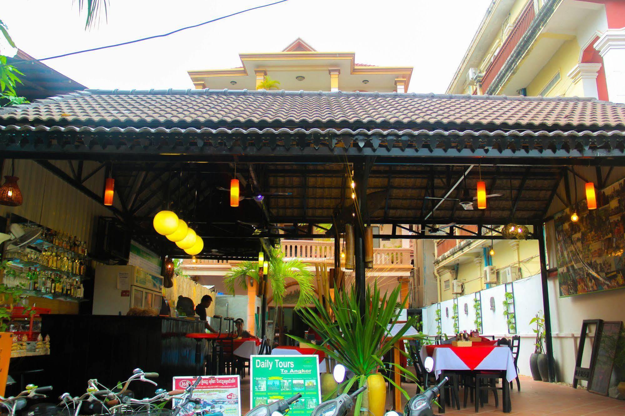 Tropical Breeze Hotel Siem Reap Exterior photo