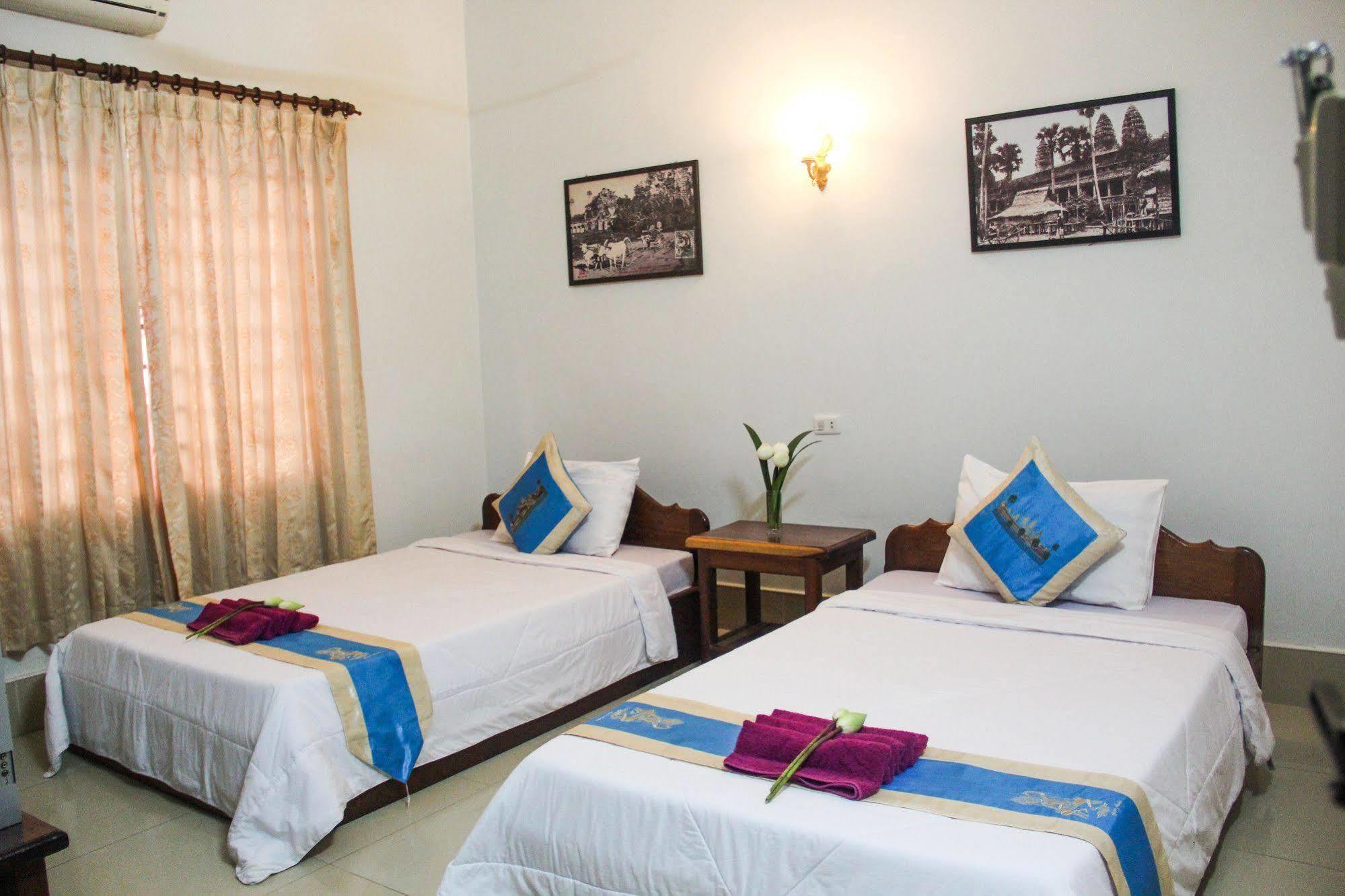 Tropical Breeze Hotel Siem Reap Exterior photo